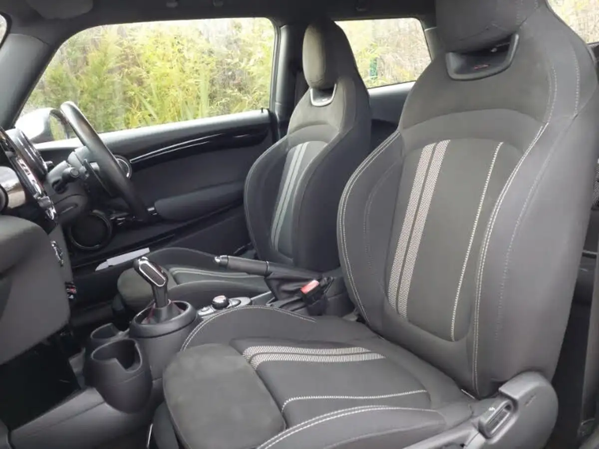 2019-mini-cooper-20-cooper-s-sport-189bhp-hatchback-3d-auto-big-4