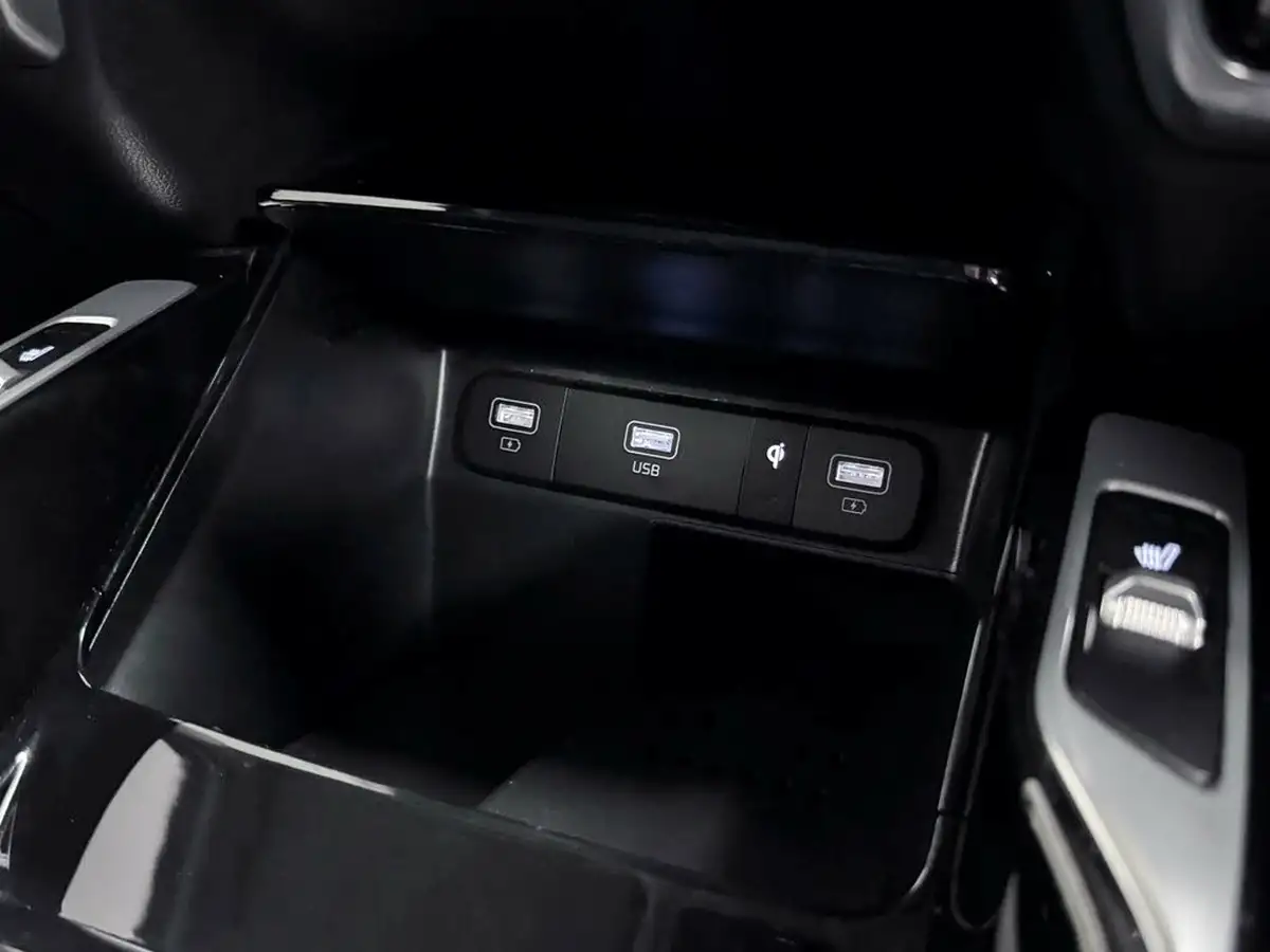 2022-kia-sorento-16-t-gdi-3-261bhp-phev-big-27