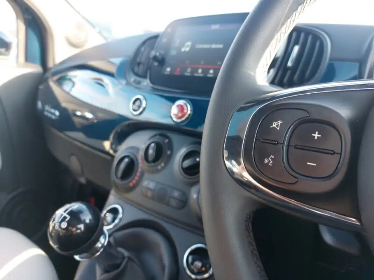 2022-fiat-500-10-dolcevita-big-18