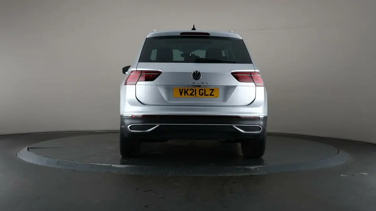 2021-volkswagen-tiguan-15-tsi-elegance-big-28