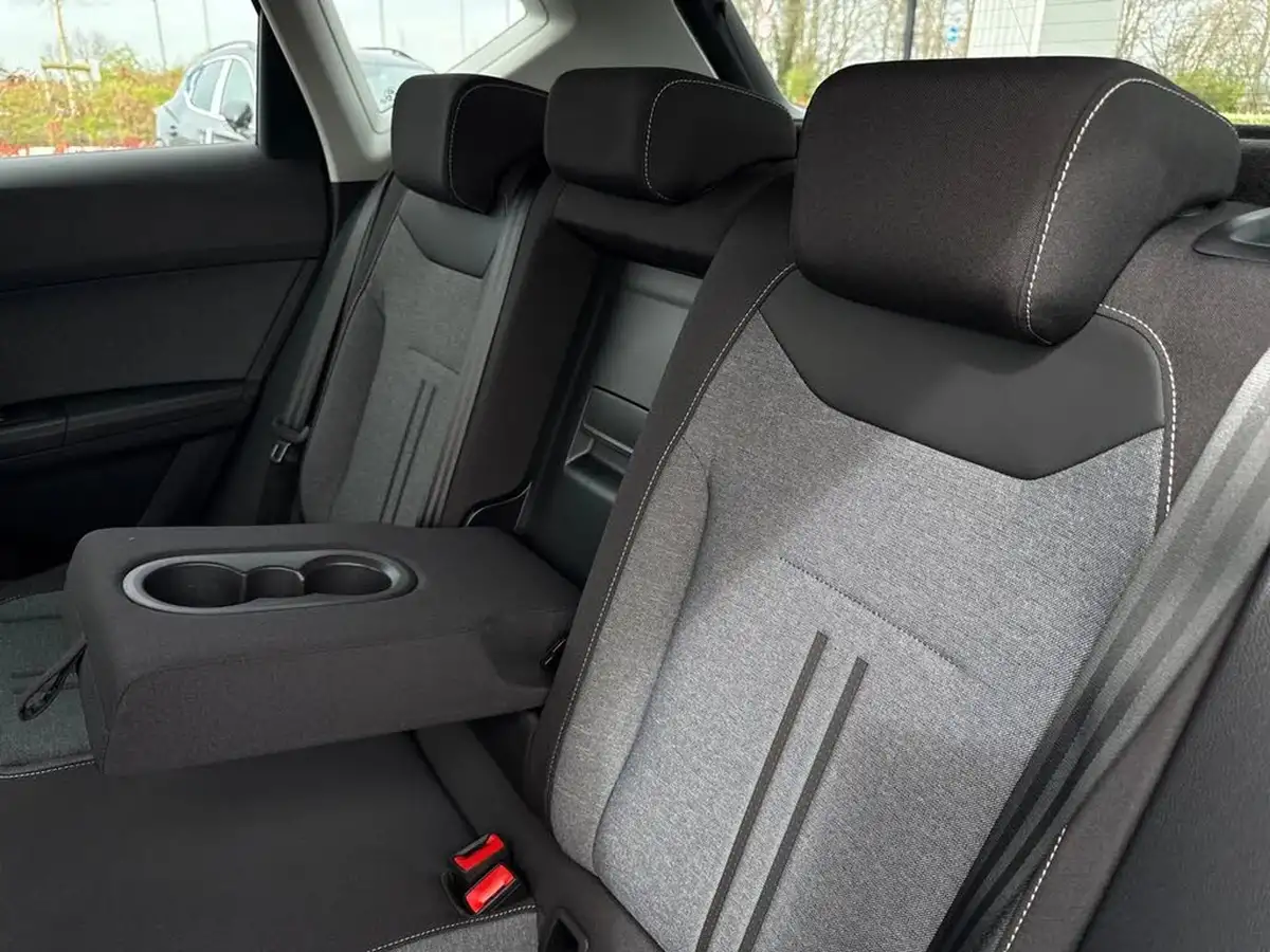 2024-seat-ateca-15-ecotsi-se-technology-dsg-big-29