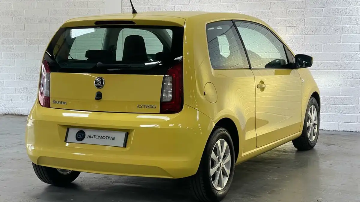 2019-skoda-citigo-10-se-3d-big-11