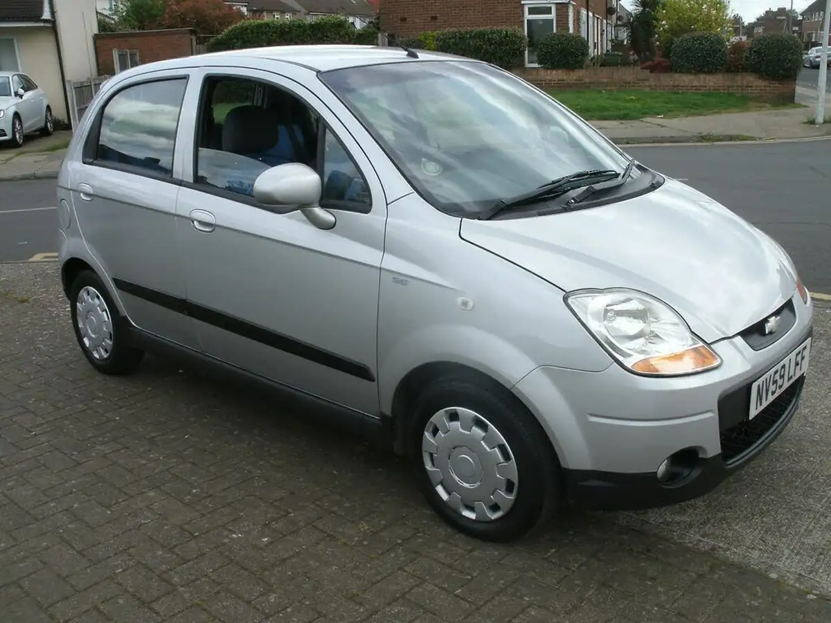 2010-chevrolet-matiz-08-se-big-2