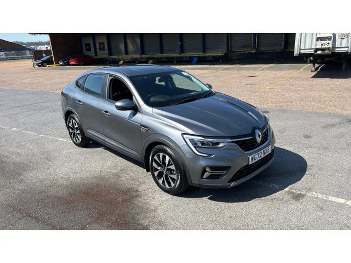 2022-renault-arkana-16-iconic-big-20