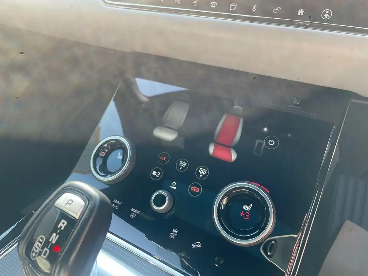 2019-land-rover-range-rover-evoque-20-d240-r-dynamic-hse-big-13