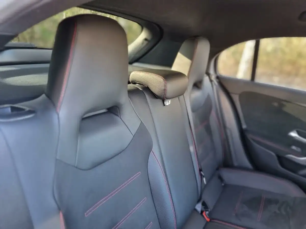 2020-mercedes-benz-a-class-13-a180-amg-line-executive-hatchback-5d-7g-dct-big-40