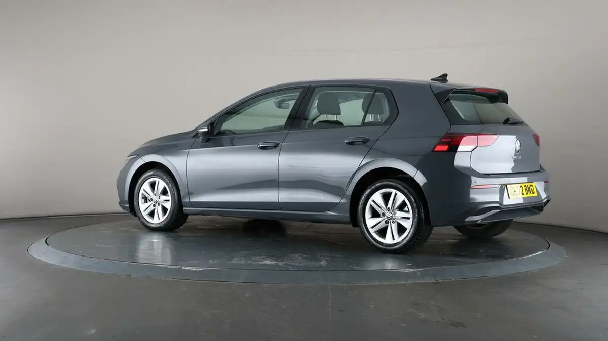 2022-volkswagen-golf-15-tsi-life-130ps-hatchback-big-65