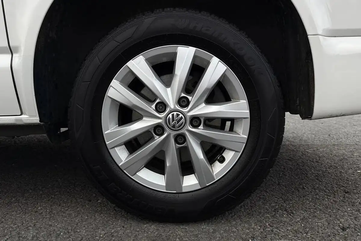 2024-volkswagen-transporter-big-10
