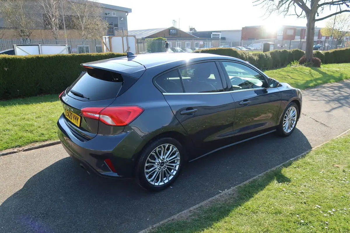 2020-ford-focus-10t-titanium-x-edition-125ps-hybrid-mhev-hatchback-big-14