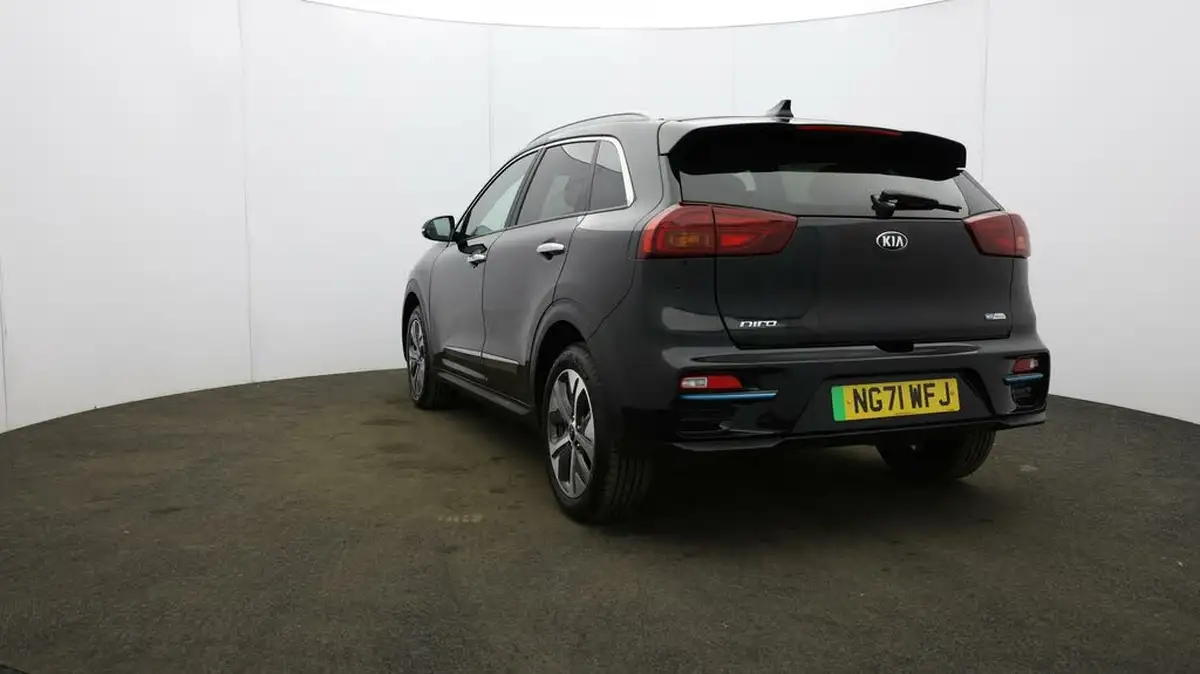 2022-kia-e-niro-ev-4-big-25