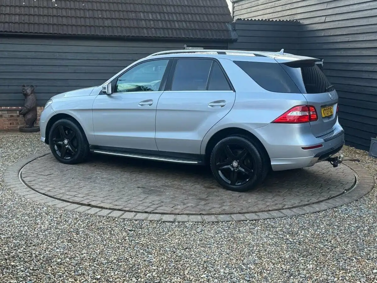2013-mercedes-benz-m-class-20td-ml250-bluetec-sport-sport-big-21
