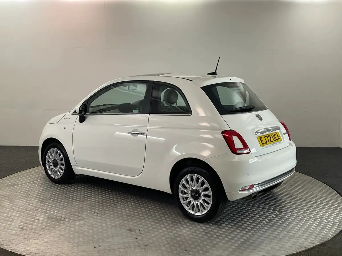 2022-fiat-500-10-dolcevita-big-9