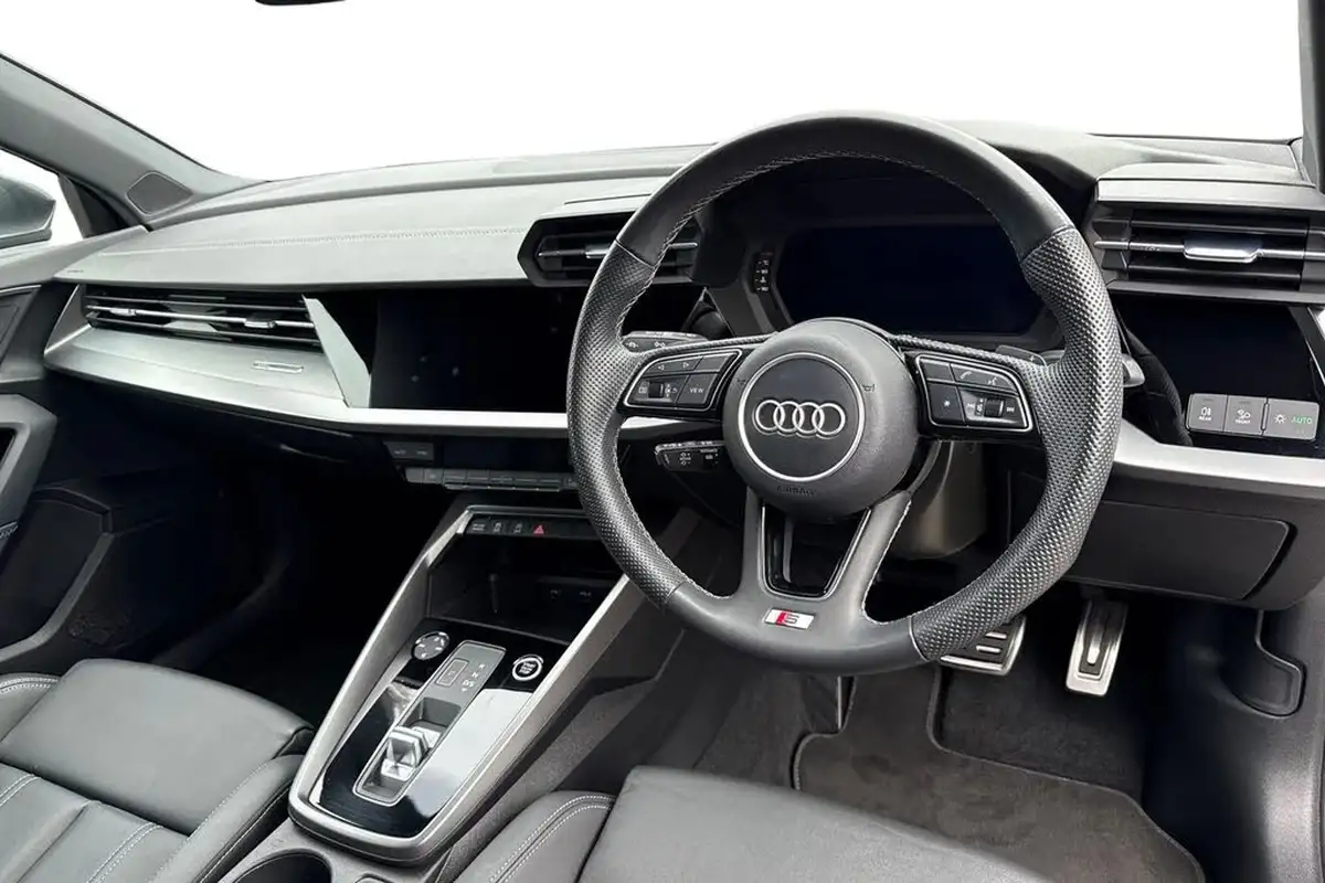 2023-audi-a3-10-30-tfsi-s-line-sportback-5d-tronic-big-12