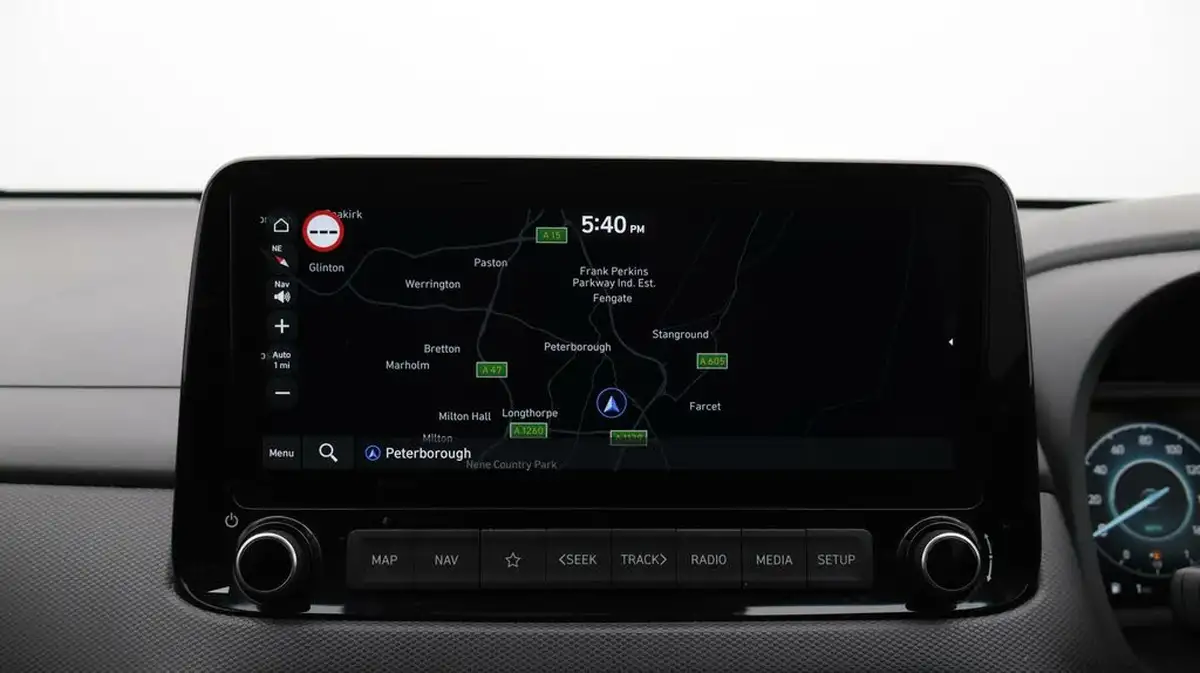 2022-hyundai-kona-16-gdi-premium-big-11