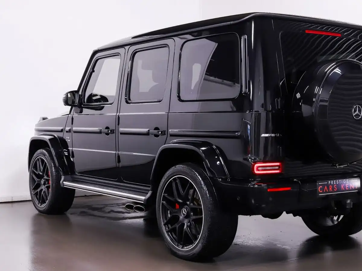 2021-mercedes-benz-g-class-40-g63-amg-big-10