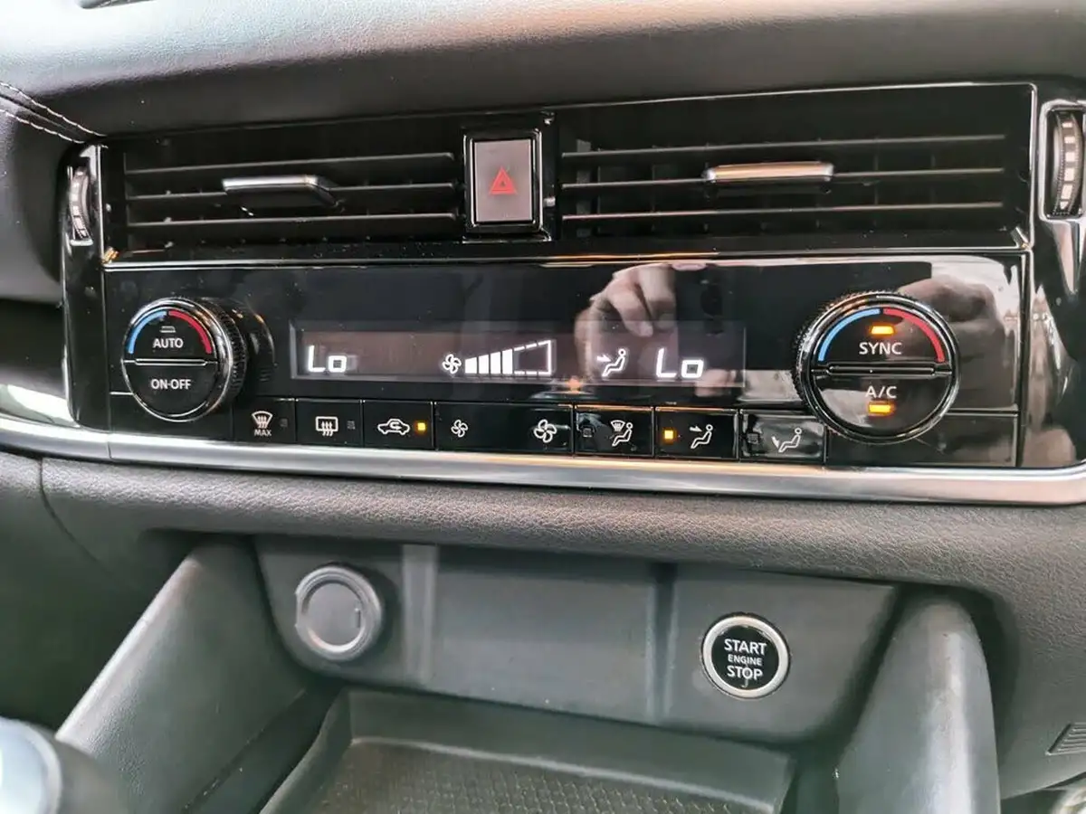 2022-nissan-qashqai-13-dig-t-n-connecta-140ps-big-24