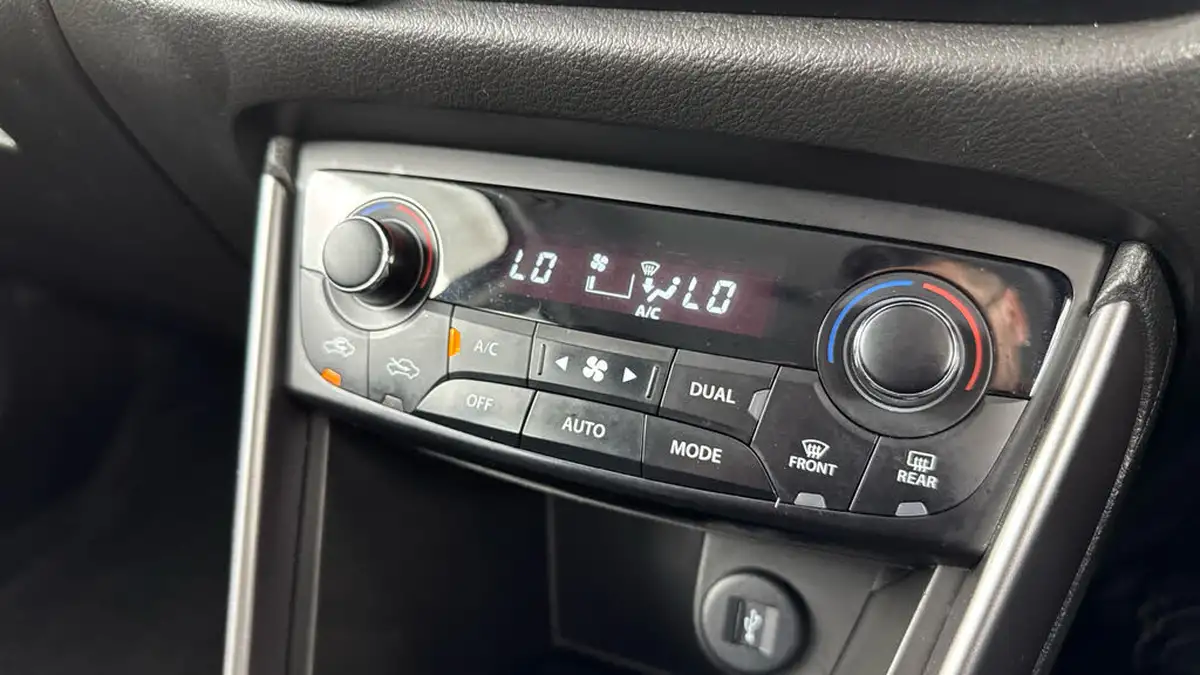 2023-suzuki-s-cross-14-boosterjet-motion-big-16