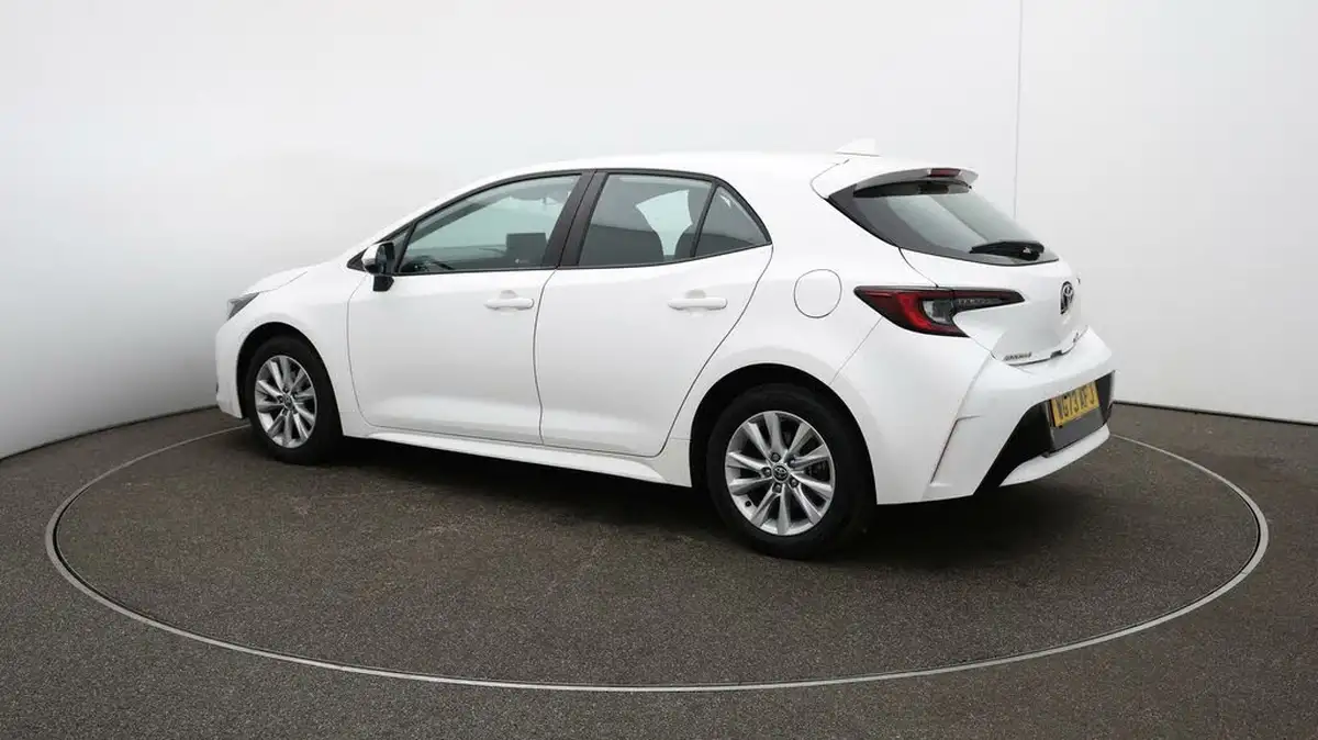 2023-toyota-corolla-18-vvt-i-icon-138bhp-hatchback-5d-big-29