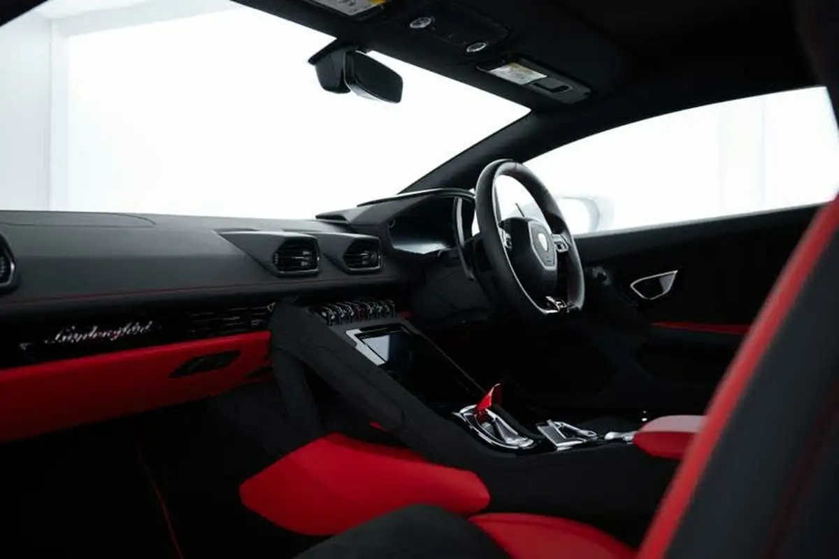 2023-lamborghini-huracan-52-tecnica-big-15