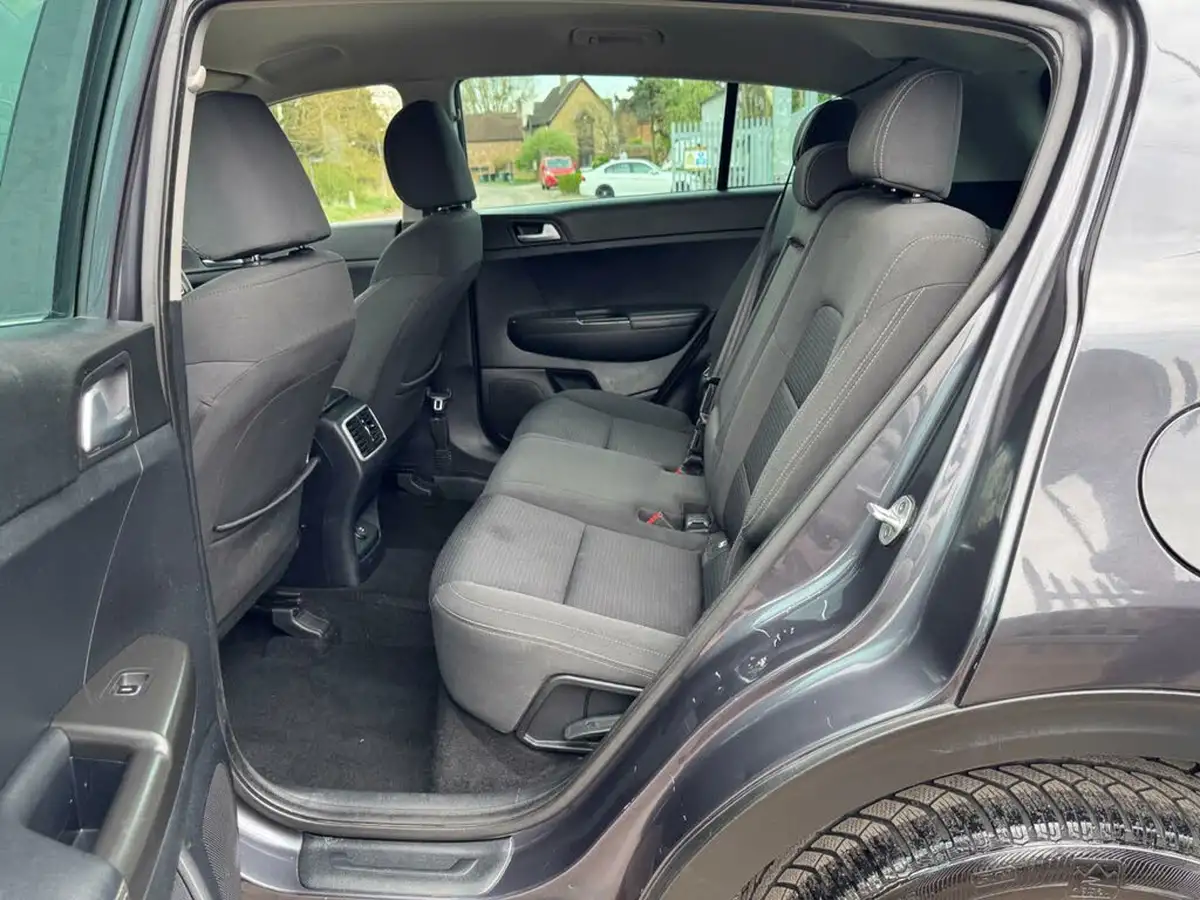 2017-kia-sportage-20crdi-kx-2-big-24