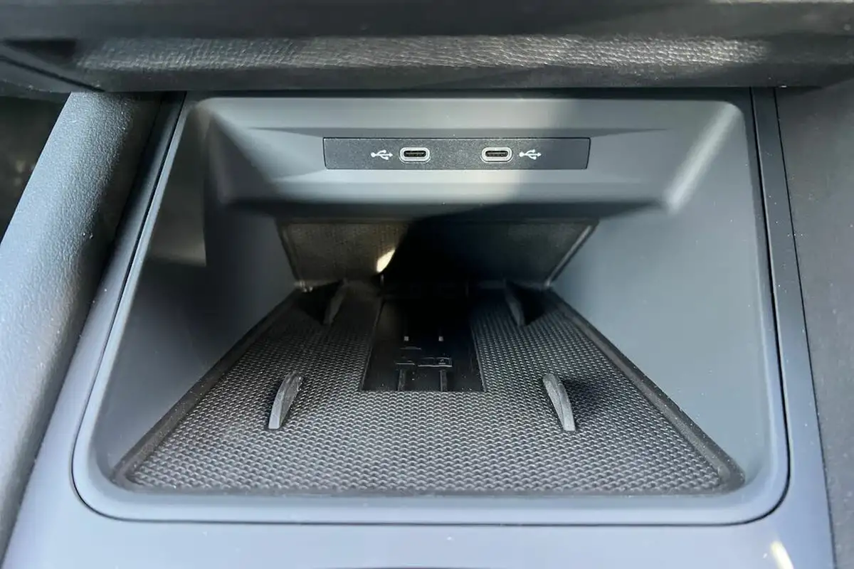 2025-cupra-leon-nf-15-e-hybrid-v2-hatchback-big-31
