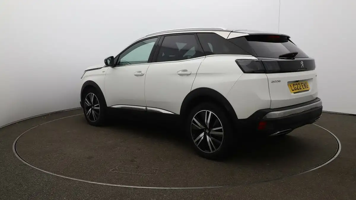 2022-peugeot-3008-suv-12-puretech-gt-premium-big-5