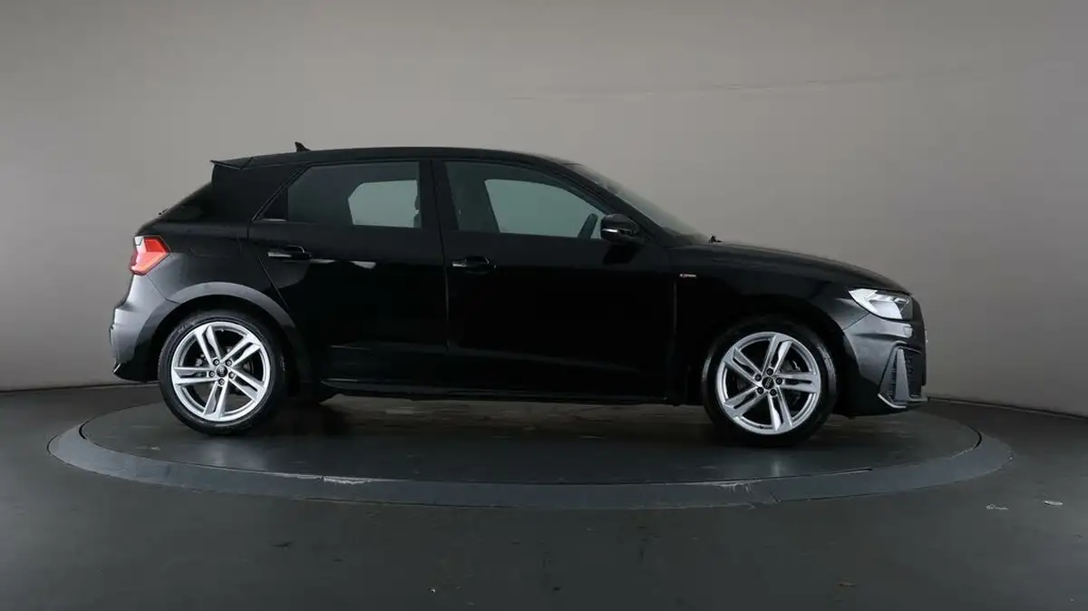 2021-audi-a1-10-30-tfsi-s-line-110ps-big-52