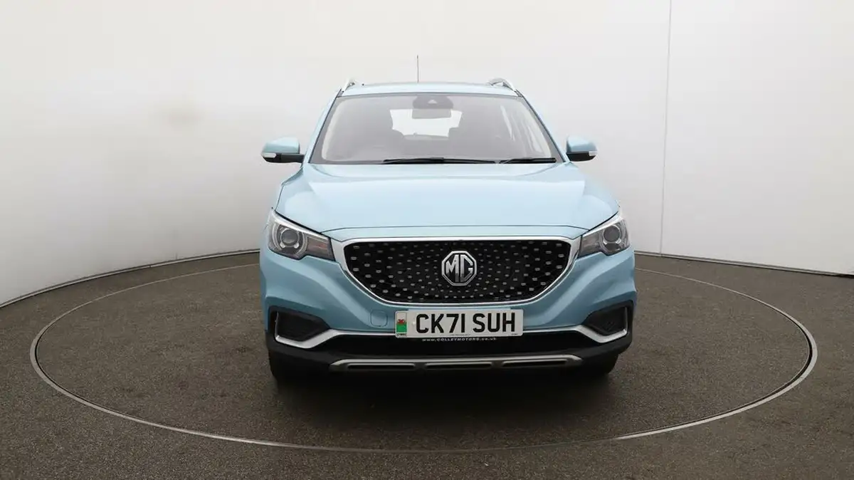 2021-mg-zs-suv-e-exclusive-ev-big-1