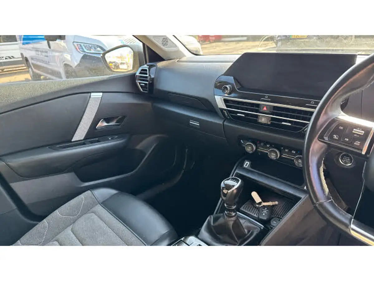 2021-citroen-c4-12-puretech-shine-130ps-big-13