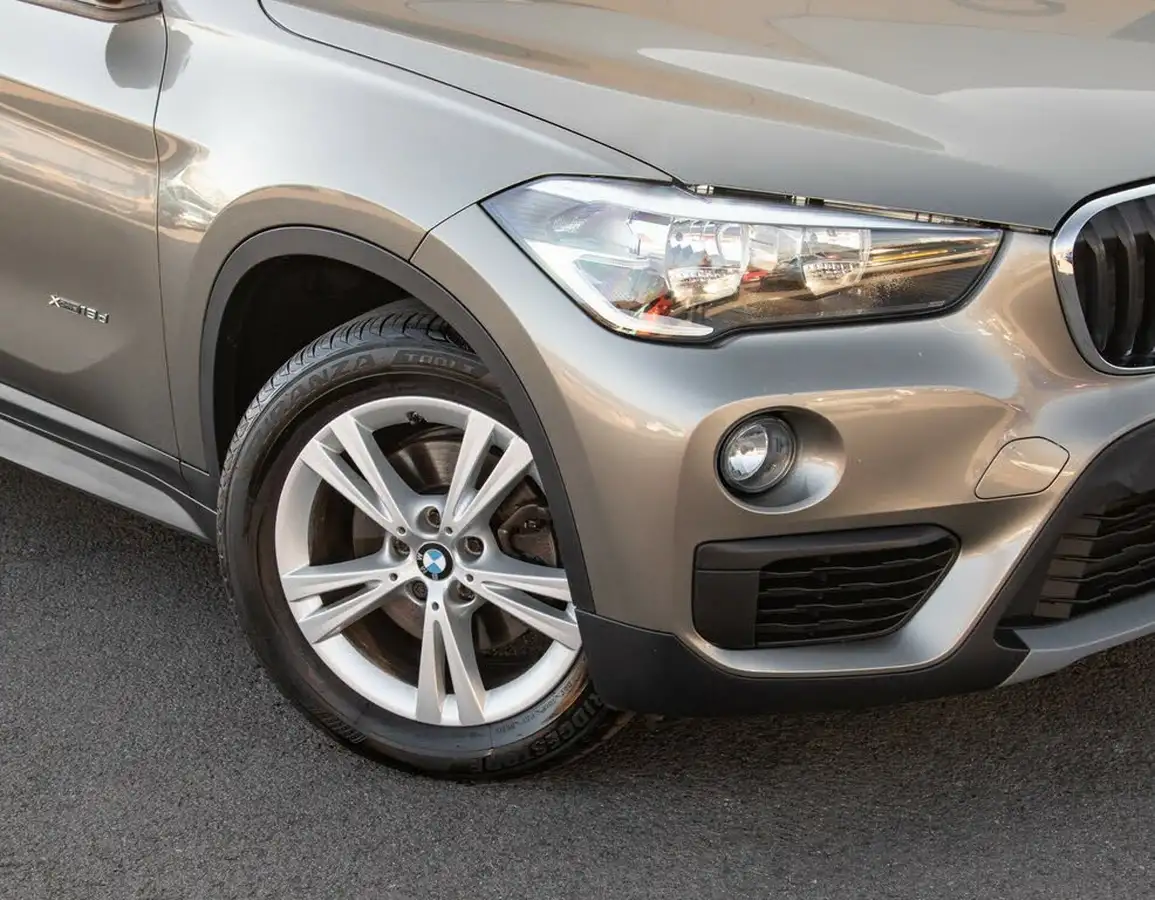 2016-bmw-x1-20td-xdrive18d-se-ss-big-1