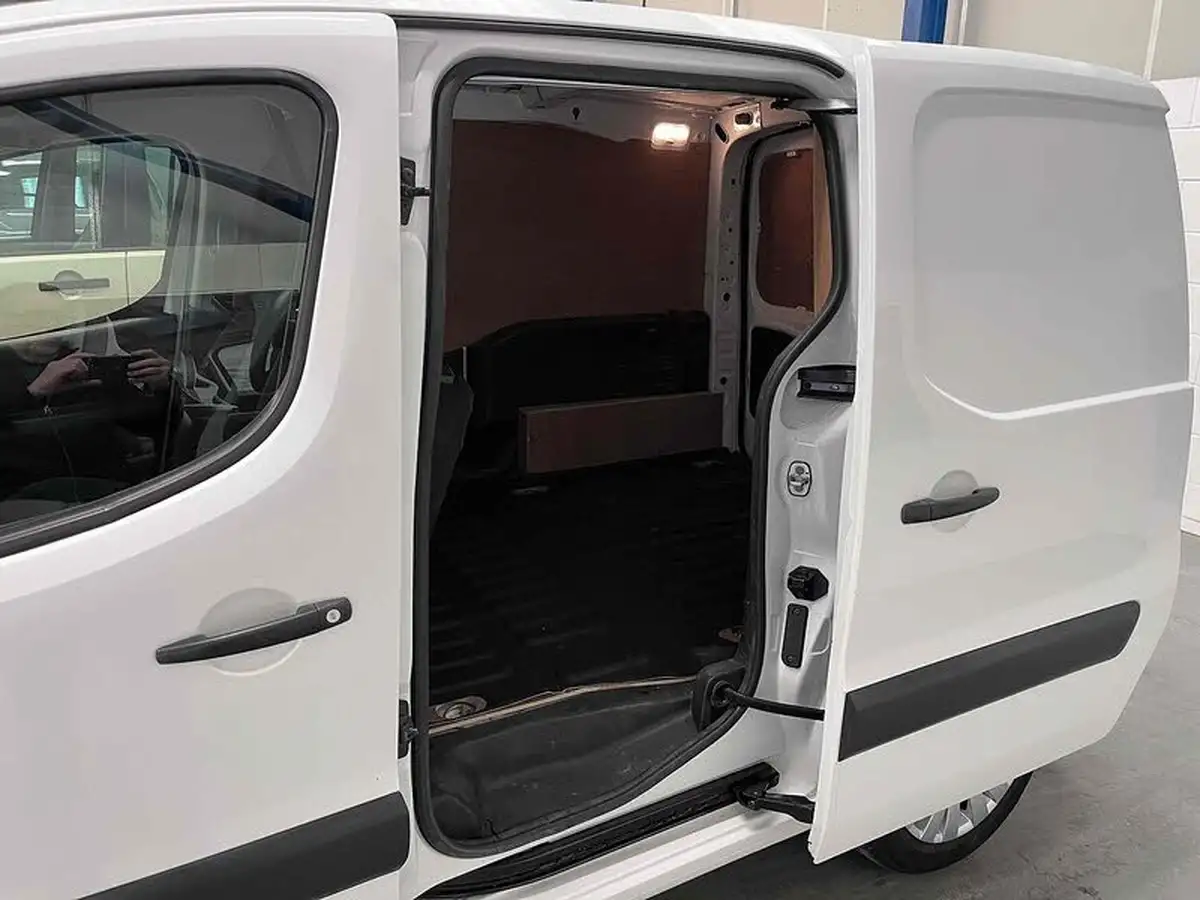 2016-citroen-berlingo-16td-l1625-enterprise-special-edition-16bluehdi-75eu6-panel-big-19