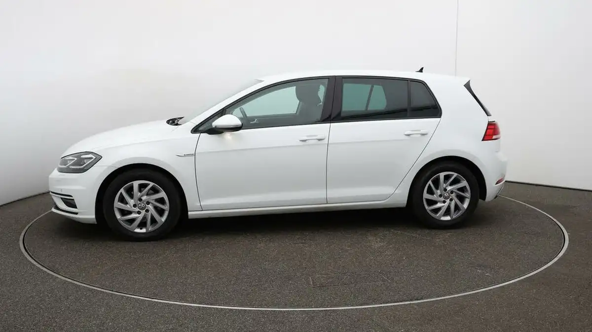 2020-volkswagen-golf-15-tsi-match-edition-130ps-hatchback-big-4