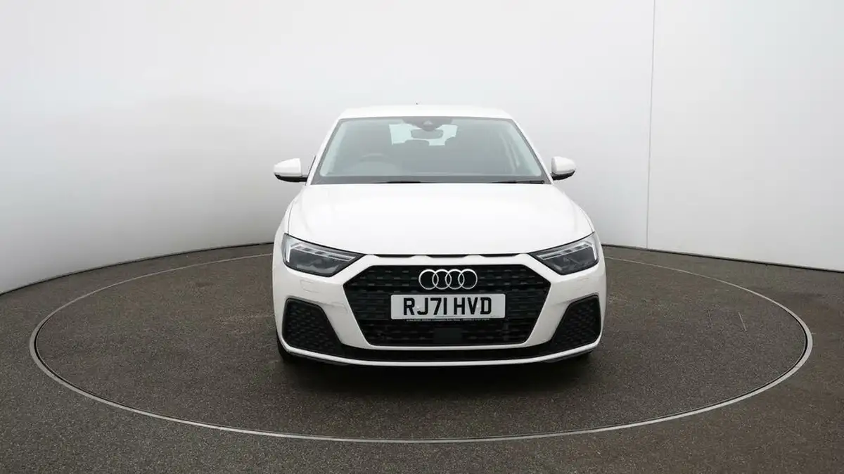 2022-audi-a1-10-25-tfsi-technik-s-tronic-big-2
