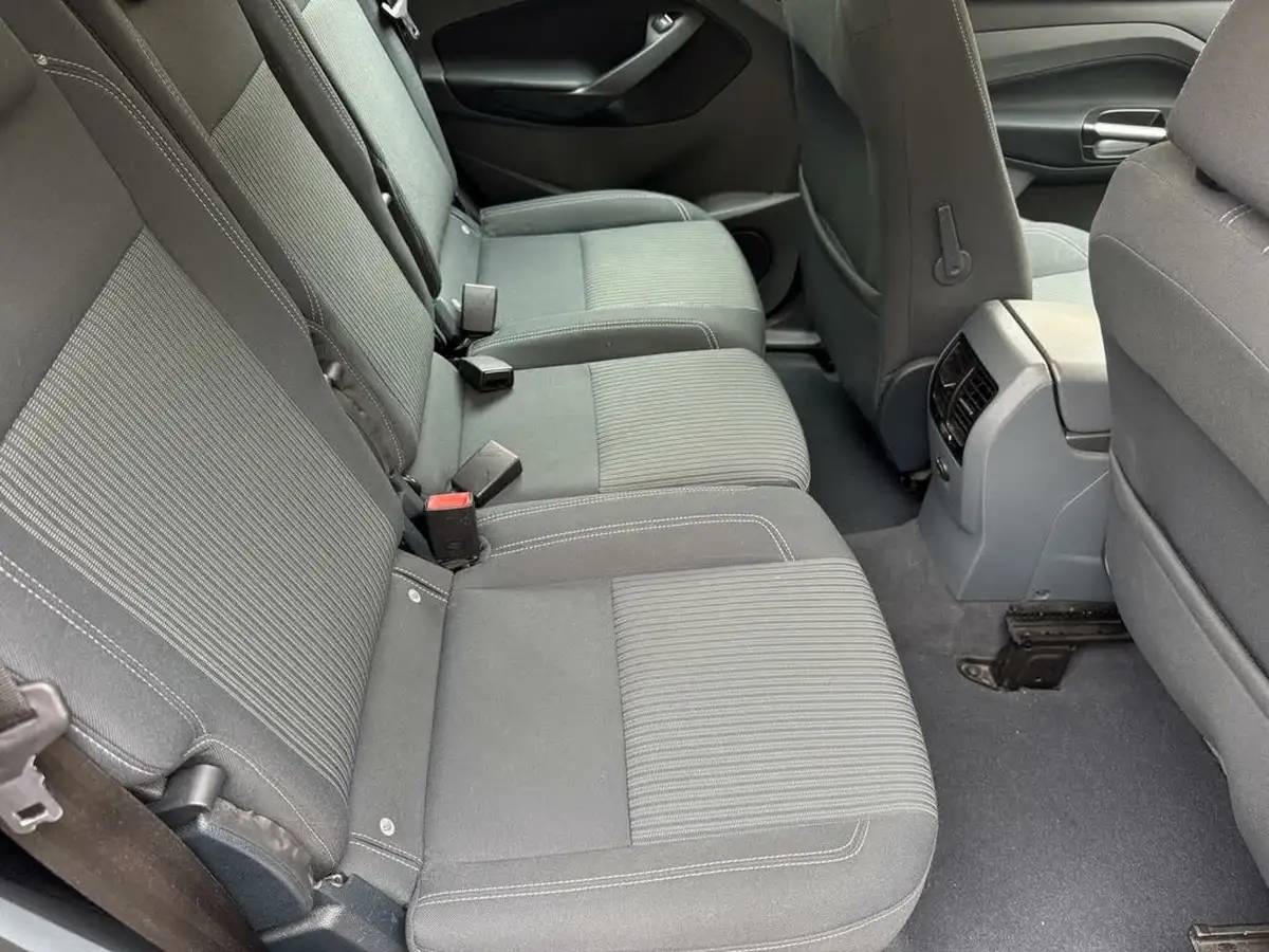 2015-ford-c-max-10-titanium-125ps-big-33