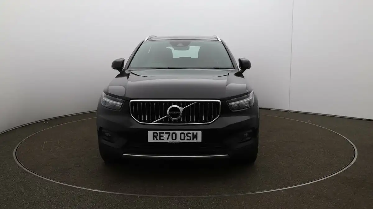 2020-volvo-xc40-20-b4-inscription-awd-big-2