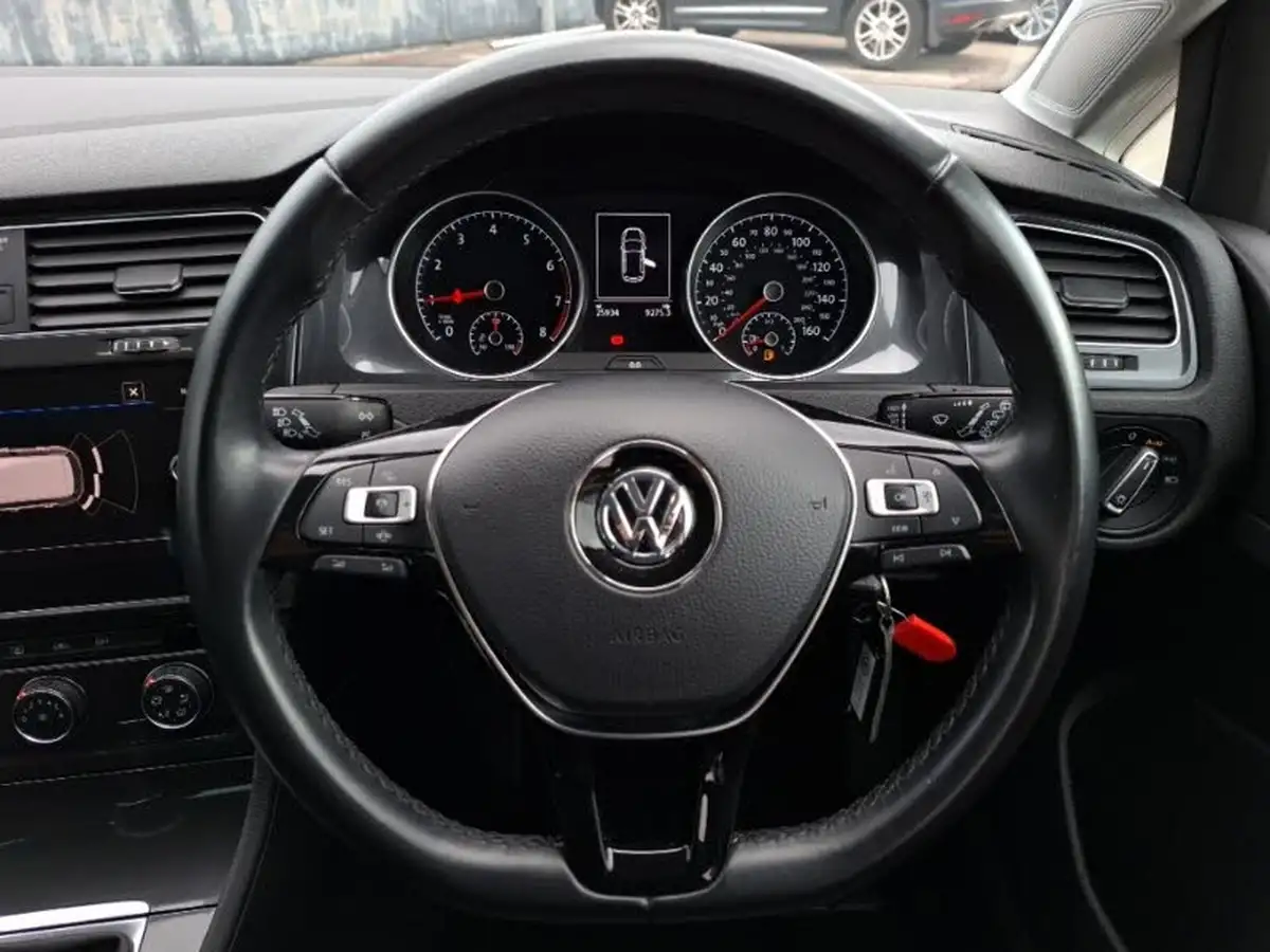 2019-volkswagen-golf-15-tsi-match-edition-150ps-hatchback-big-11