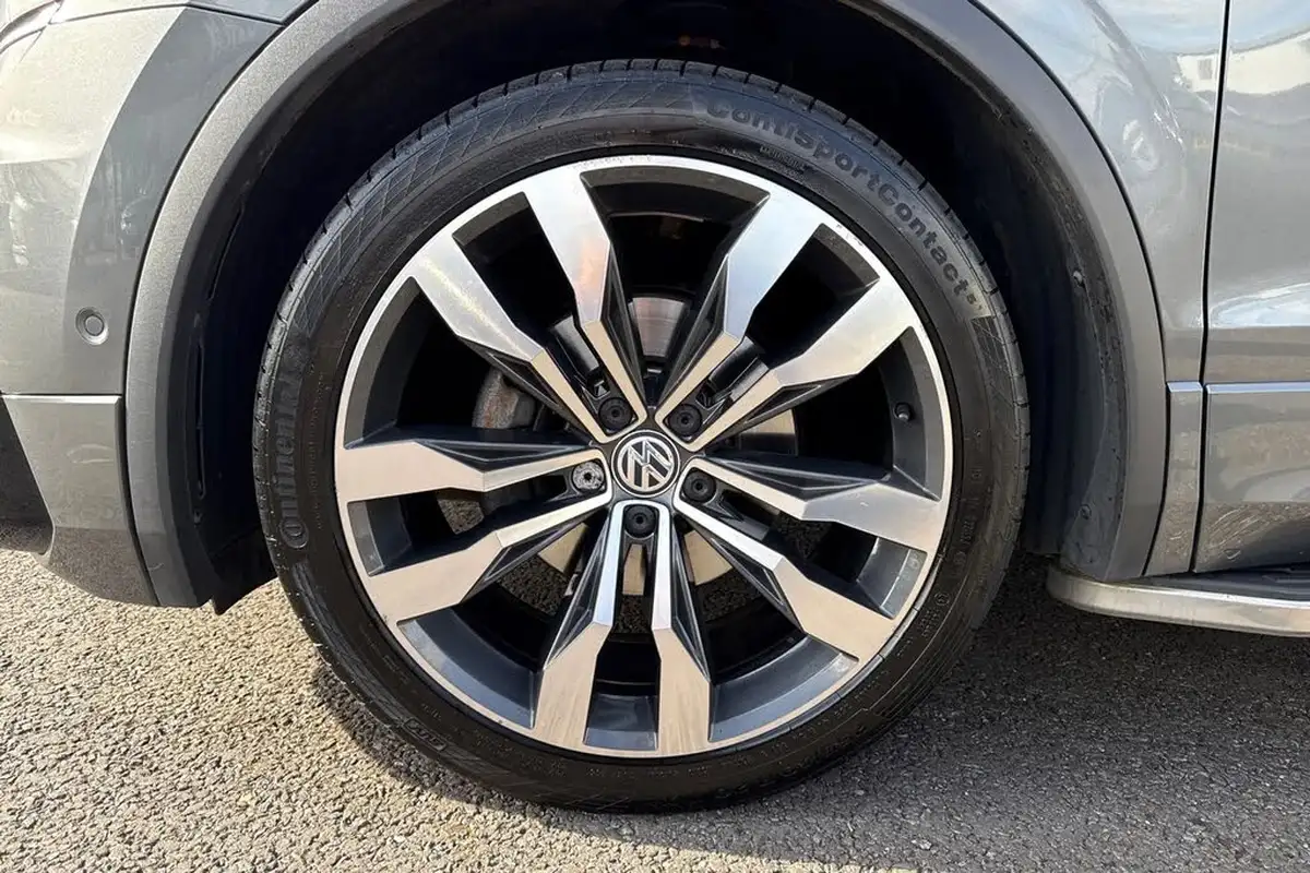 2020-volkswagen-tiguan-20-tsi-sel-190ps-big-11