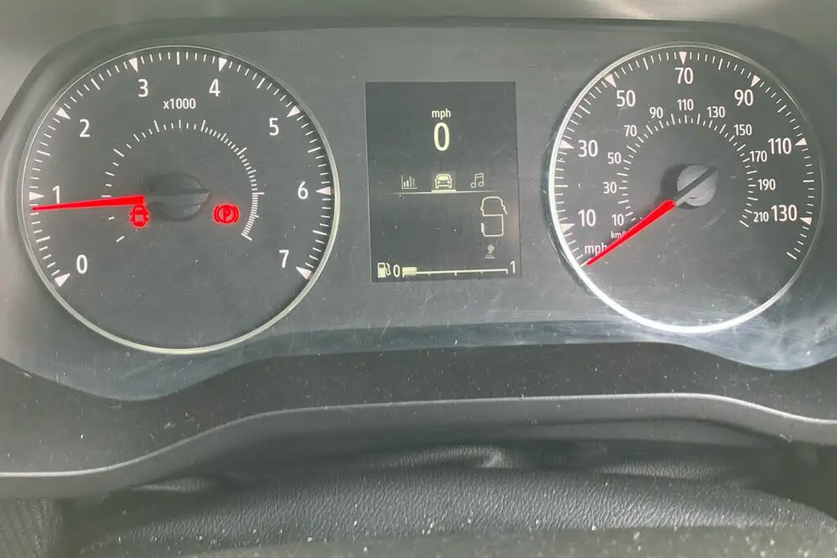 2022-renault-trafic-20dci-sl28-130-business-big-23