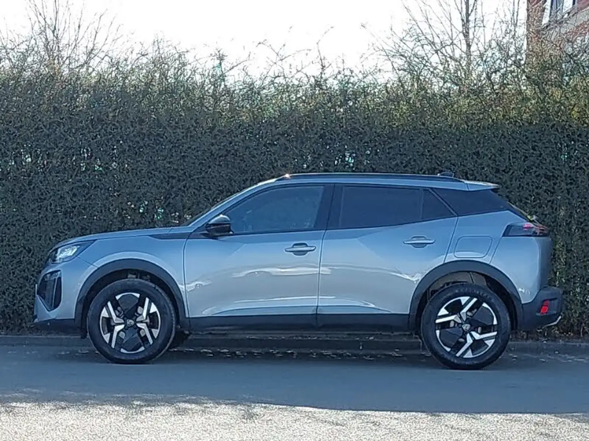 2024-peugeot-2008-suv-12-puretech-allure-130ps-eat8-big-3