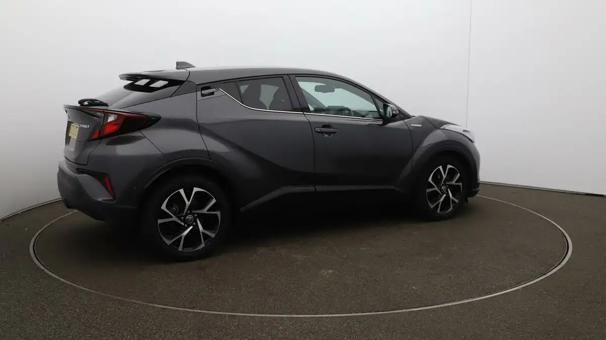 2020-toyota-c-hr-18-vvt-i-design-big-45