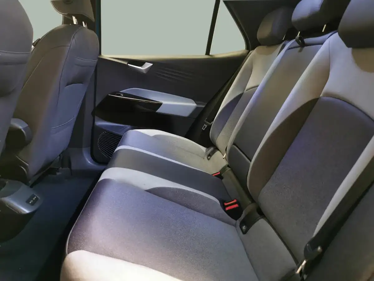 2020-volkswagen-id3-e-style-big-21