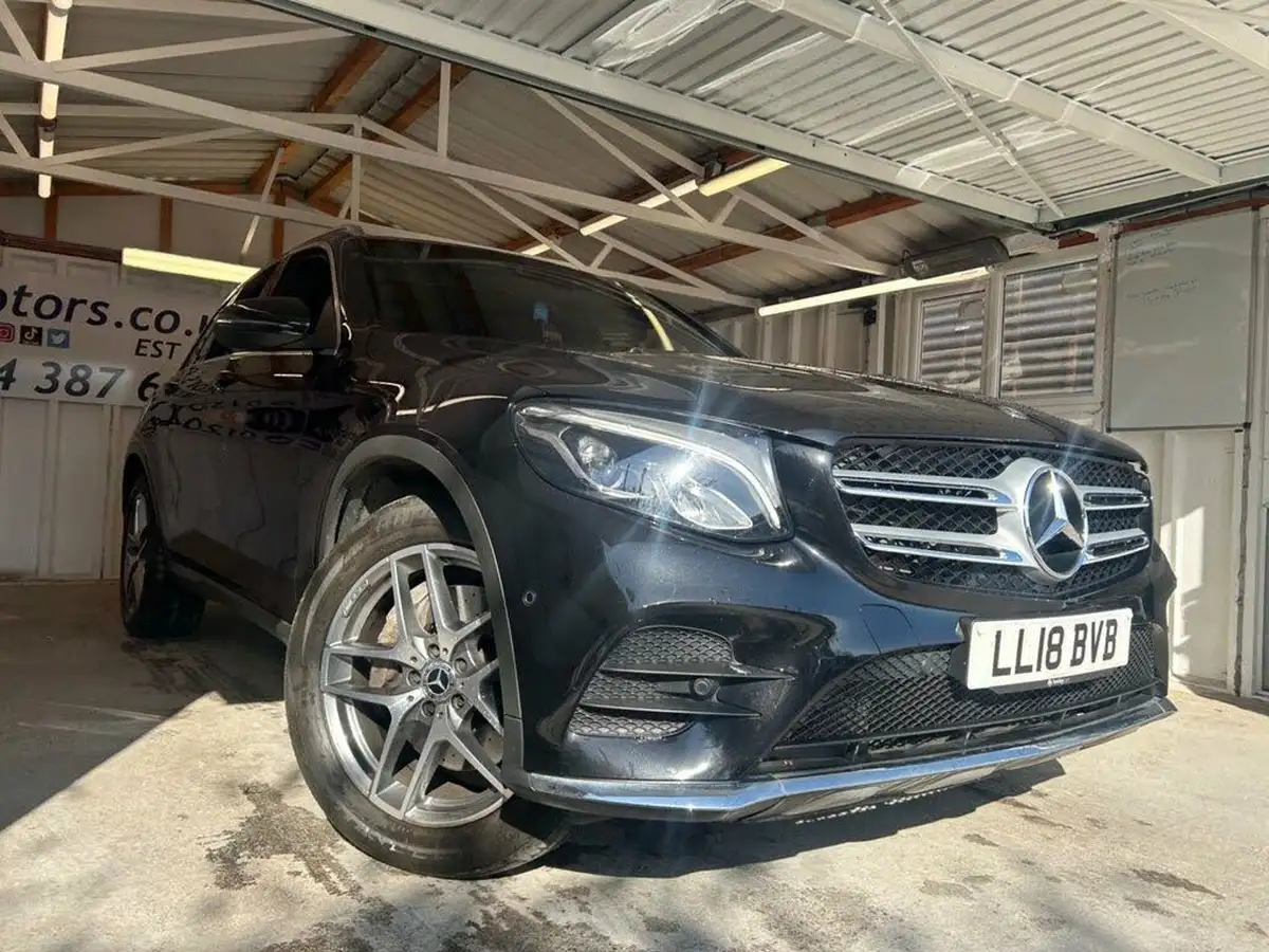 2018-mercedes-benz-glc-class-21d-glc220d-amg-line-ss-station-wagon-5d-big-11