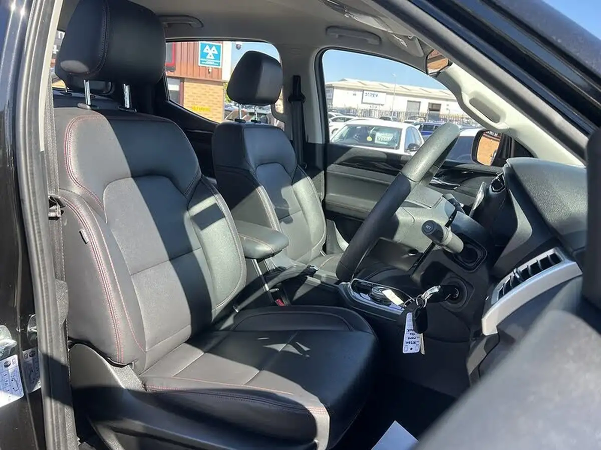2023-maxus-t90ev-e-8855kwh-big-7
