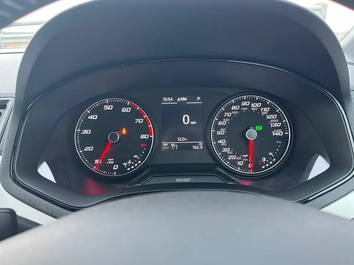 2020-seat-arona-10-tsi-xcellence-115ps-dsg-big-19