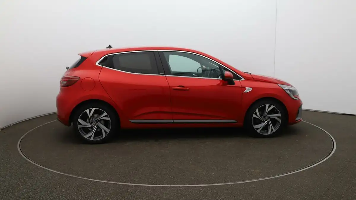 2021-renault-clio-16-rs-line-big-8