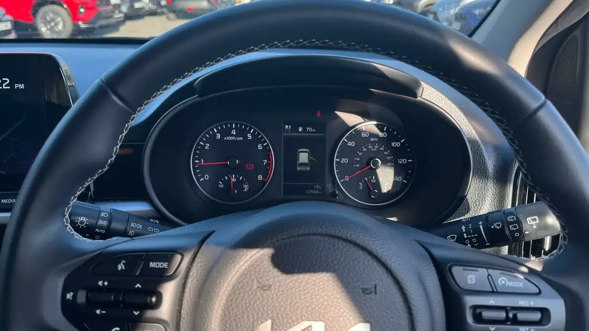 2022-kia-picanto-10-3-auto-seq-big-8