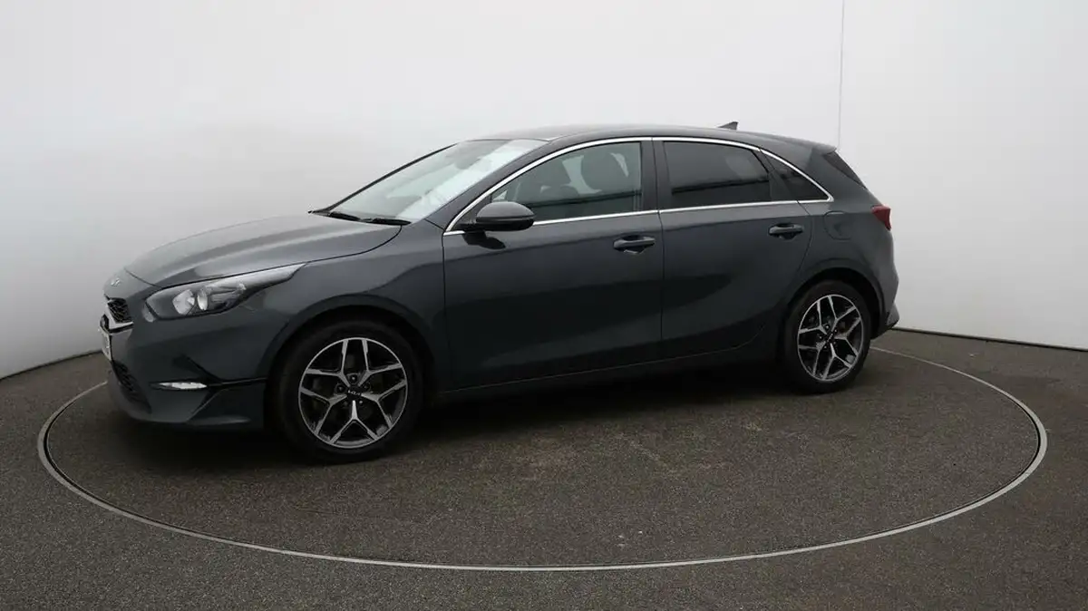 2022-kia-ceed-15-t-gdi-3-hatchback-big-59