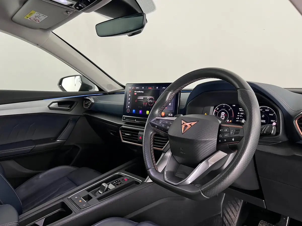 2021-cupra-formentor-14-e-hybrid-v2-big-14