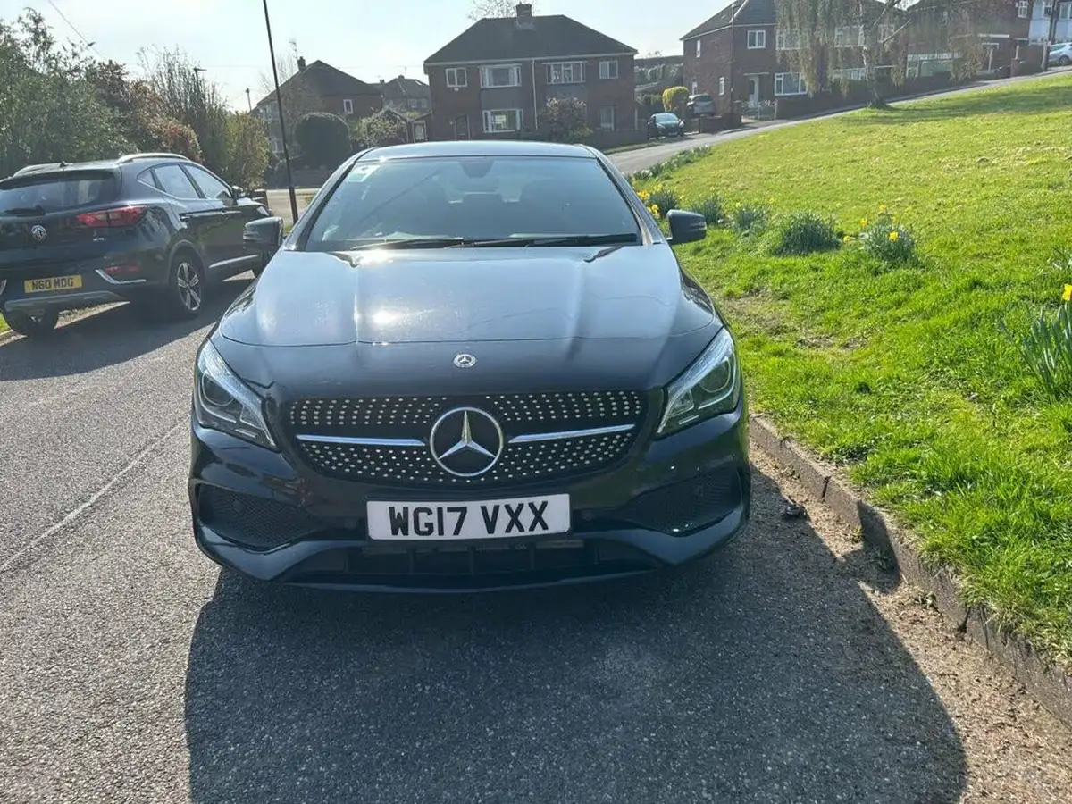 2017-mercedes-benz-cla-21d-cla-220-amg-line-coupe-4d-big-5