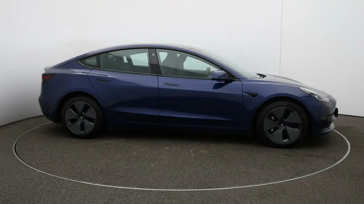 2021-tesla-model-3-e-long-range-4x4-big-40